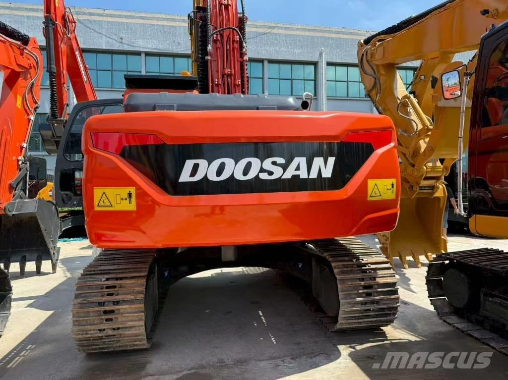 Doosan DX 225 履帶式 挖土機/掘鑿機/挖掘機