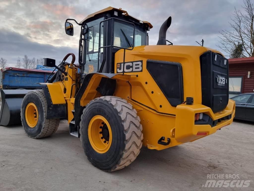 JCB 427 輪胎式裝載機