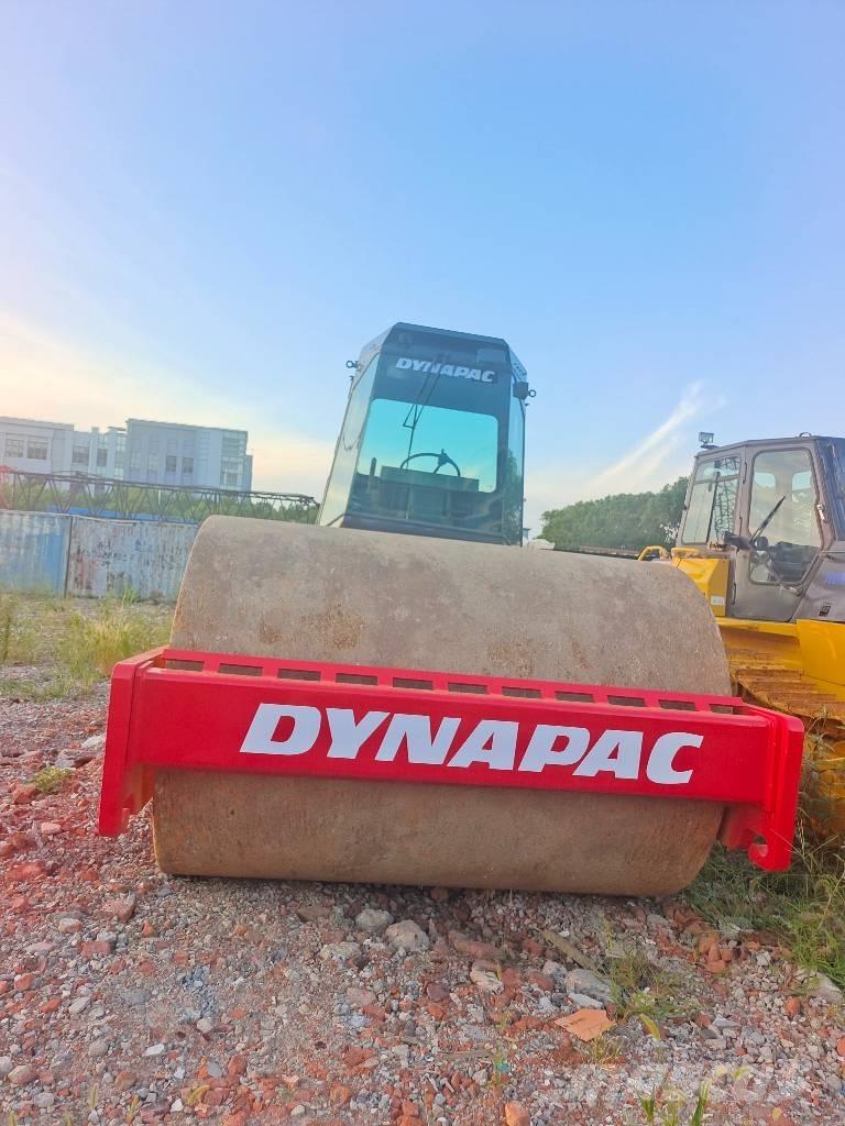 Dynapac CA 30 D 單輪滾壓機