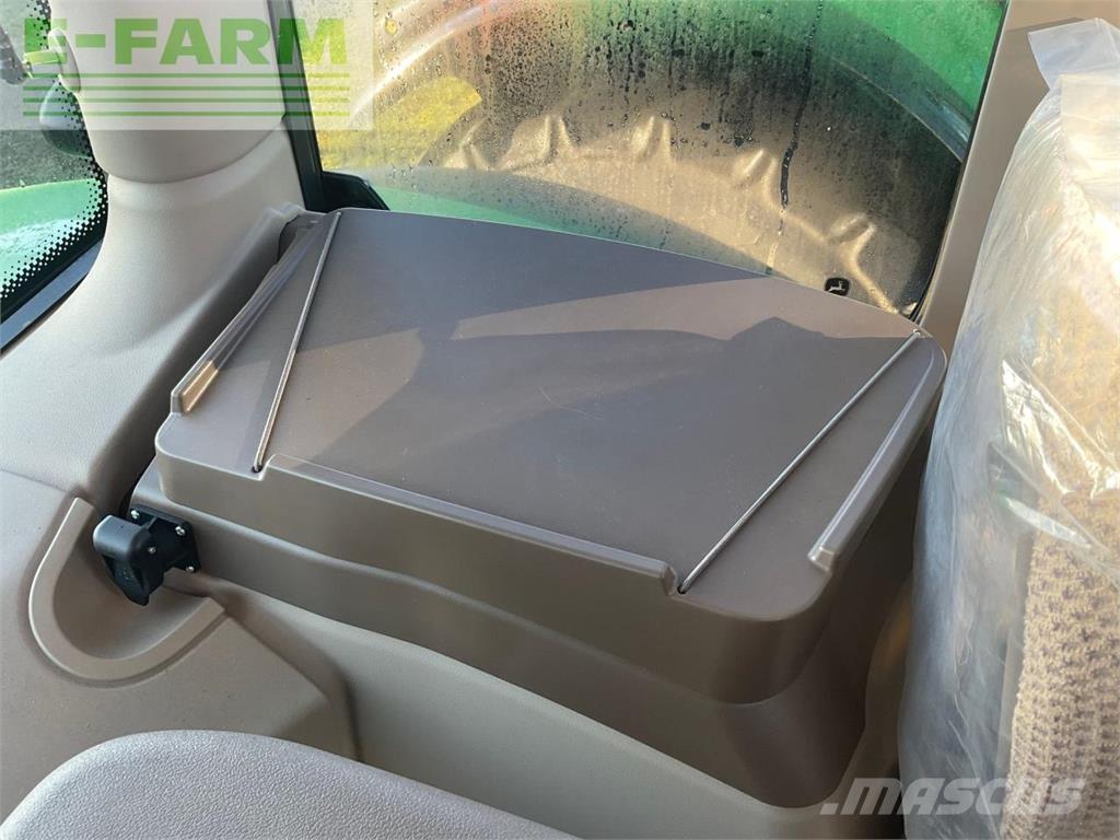 John Deere 6R 110 曳引機