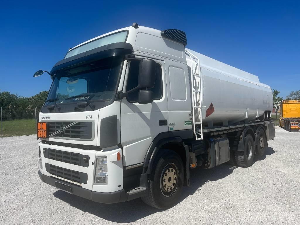 Volvo FM 440 運油車