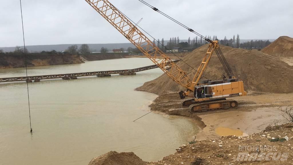 Liebherr HS 883 HD 履帶式起重機