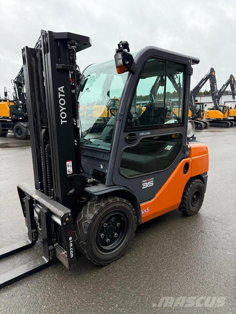 Toyota 02-8 FGJF 35 液化石油氣LPG卡車