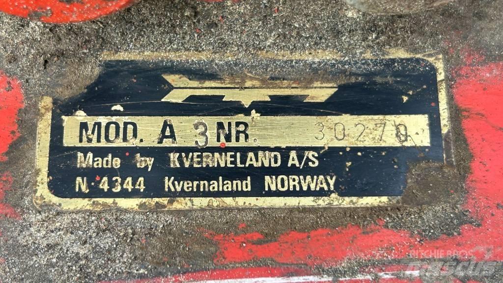 Kverneland A3 4X16 傳統犁