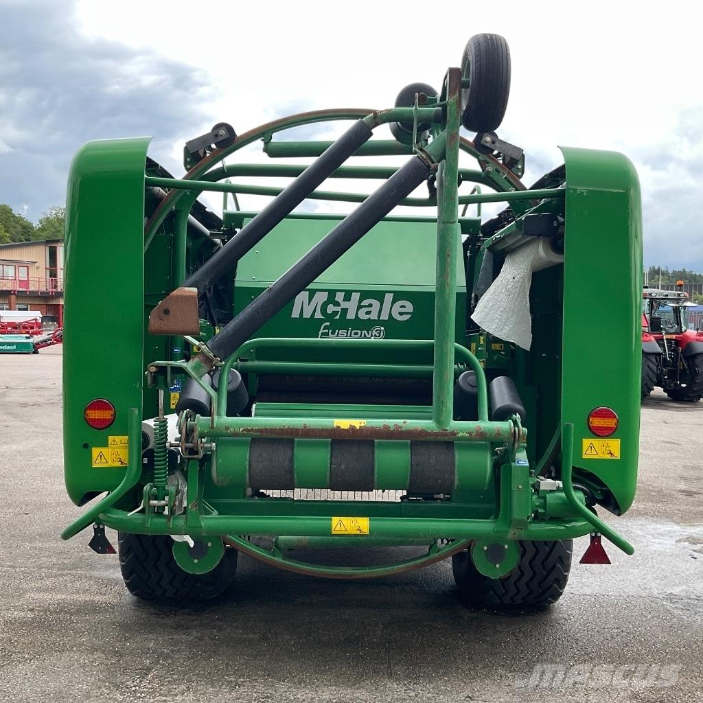 McHale Fusion 3 圓型牧草打包機