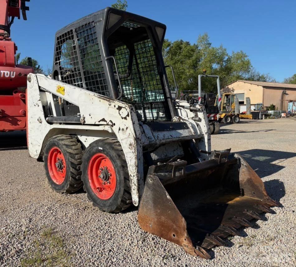 Bobcat S 100 滑移轉向裝載機