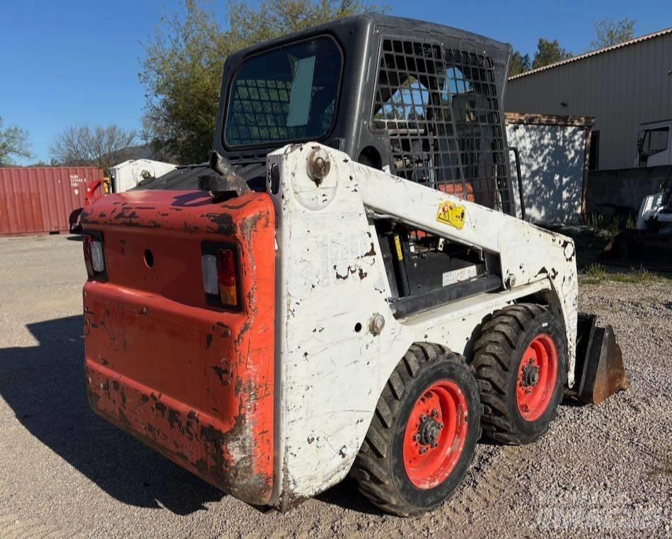 Bobcat S 100 滑移轉向裝載機