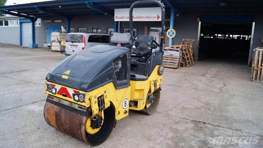 Bomag BW 100 AD-5 雙輪滾壓機