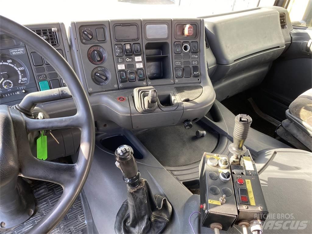 Scania R 124 6X2 起重可拆卸式卡車