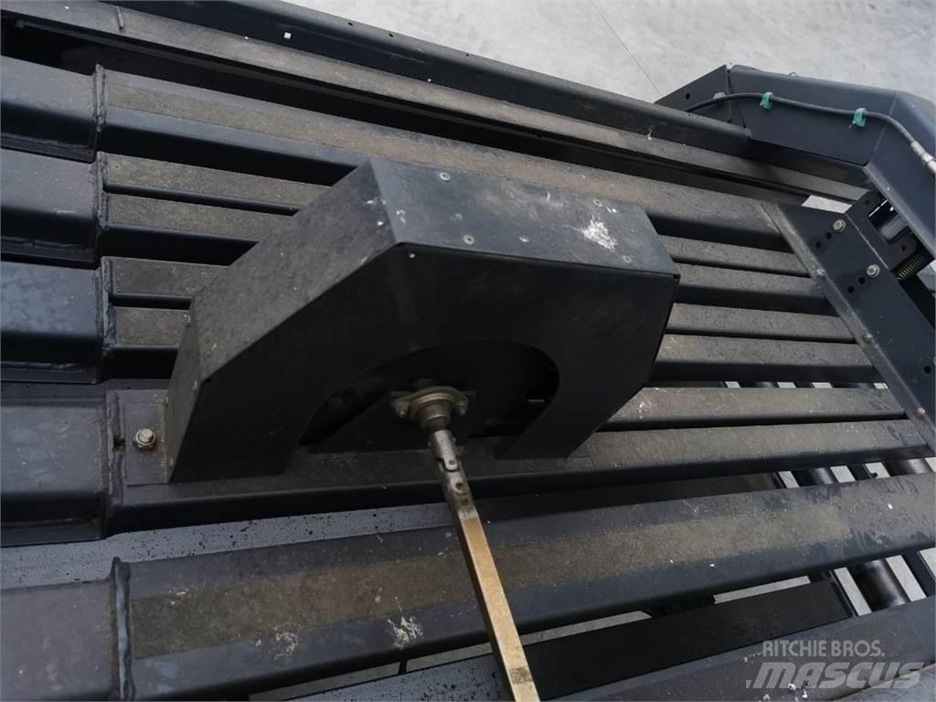 Vicon LB12200 方形打捆機