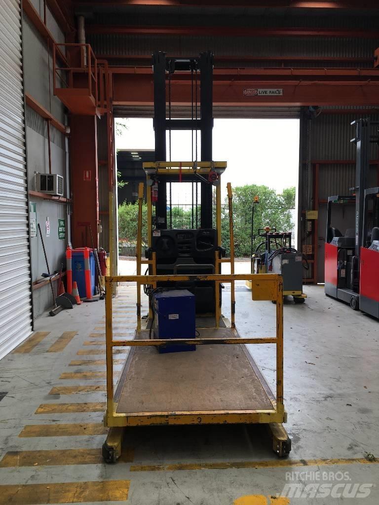 Hyster R30XMF3 高舉式裝載機