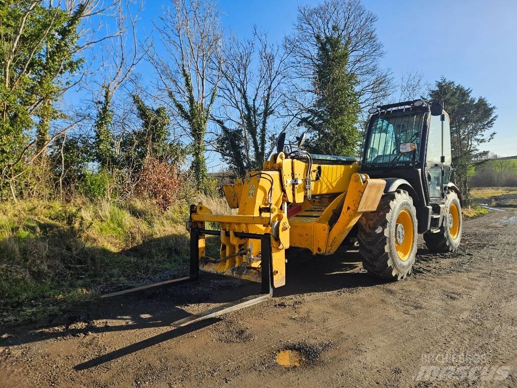 JCB 540-140 A/C 伸縮臂操作車