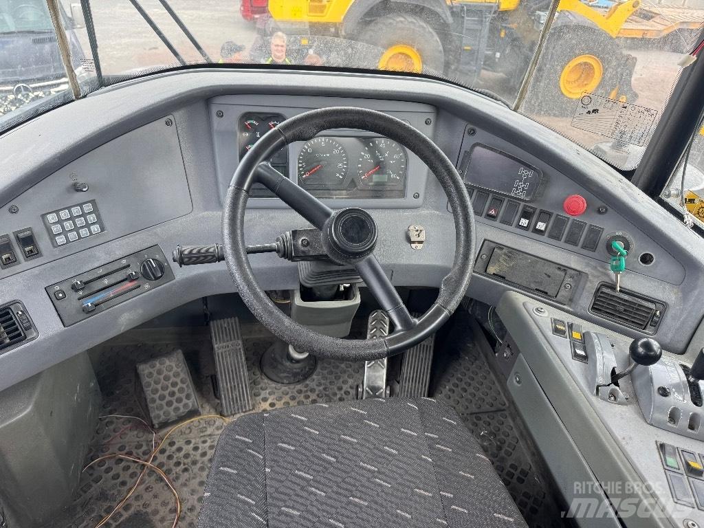 Volvo A 40 D 鉸接式起吊車
