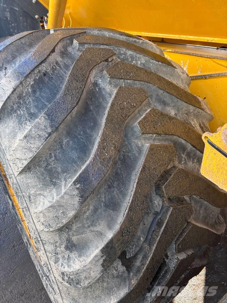 Bell B 20 E 鉸接式起吊車