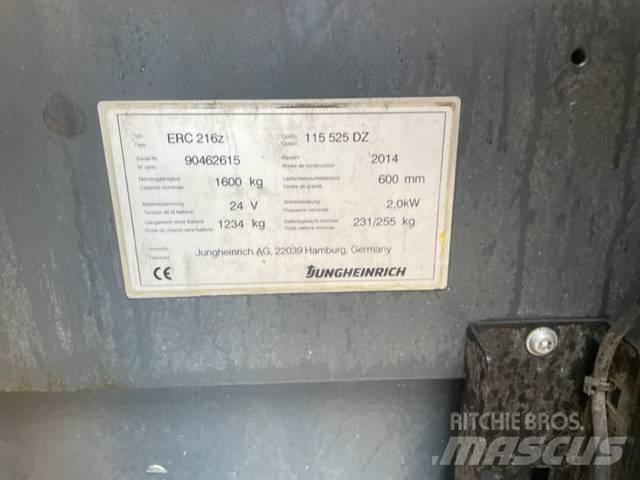 Jungheinrich ERC 216 自走式堆積機