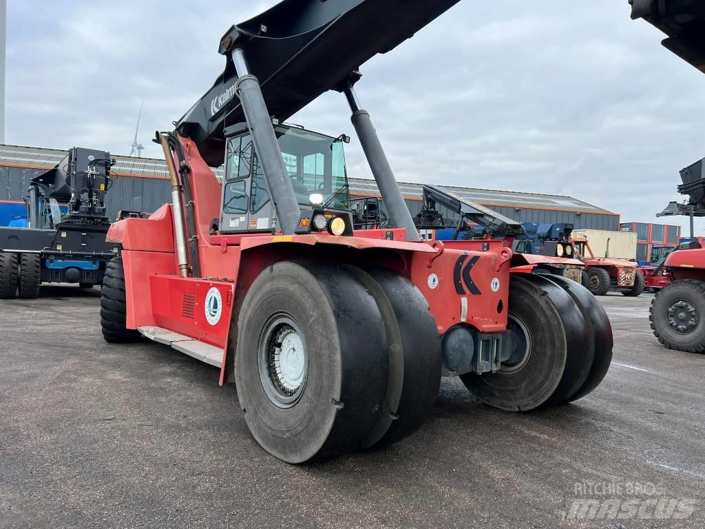 Kalmar DRF 450-65 S5 前伸型堆積機