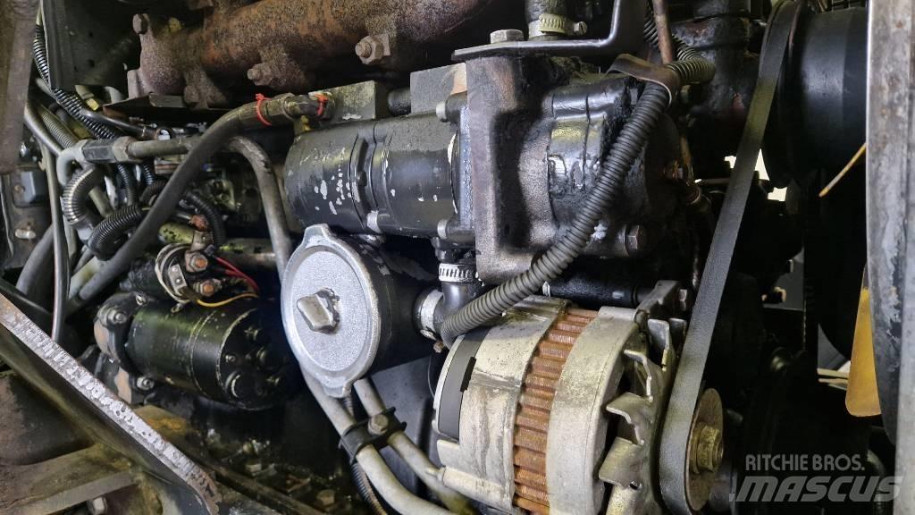 Valtra Valmet 900 曳引機