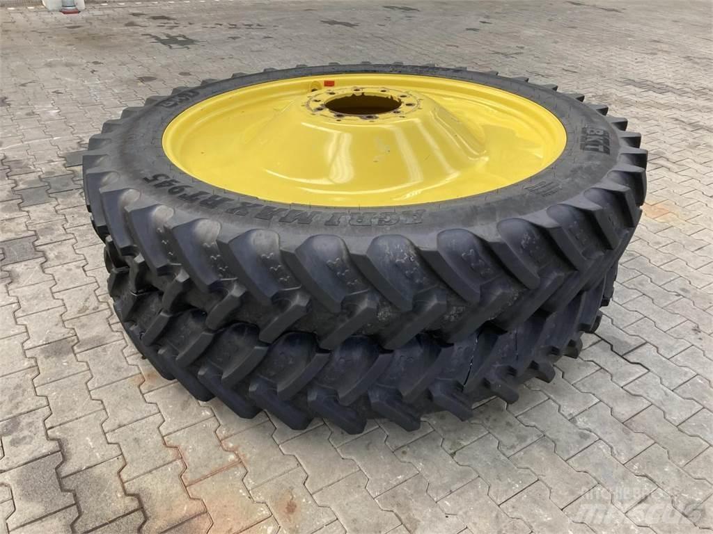 BKT 320/90R54 輪胎、車輪和輪圈