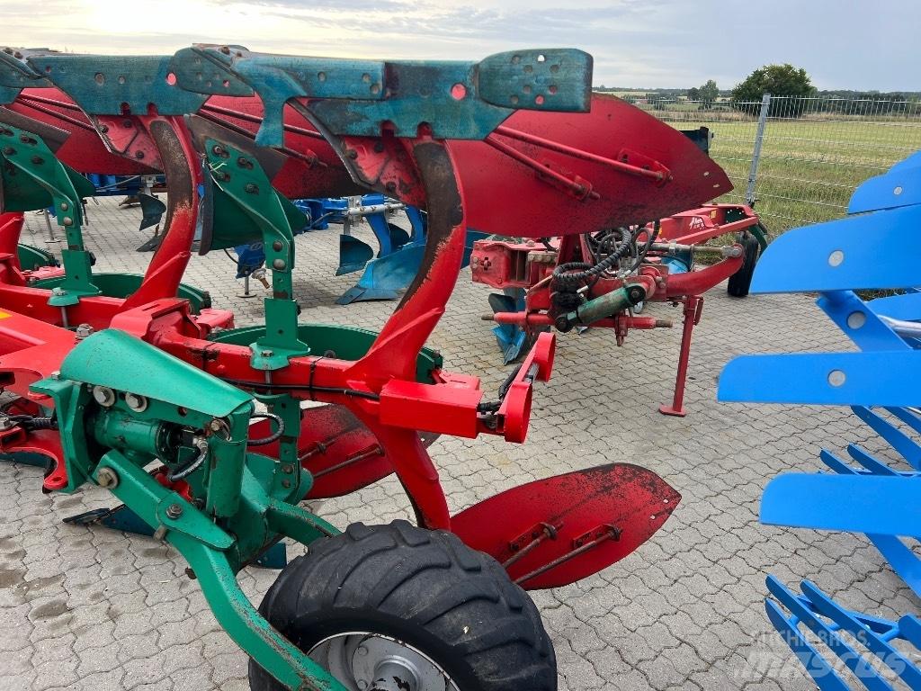 Kverneland 2500S 雙向犁