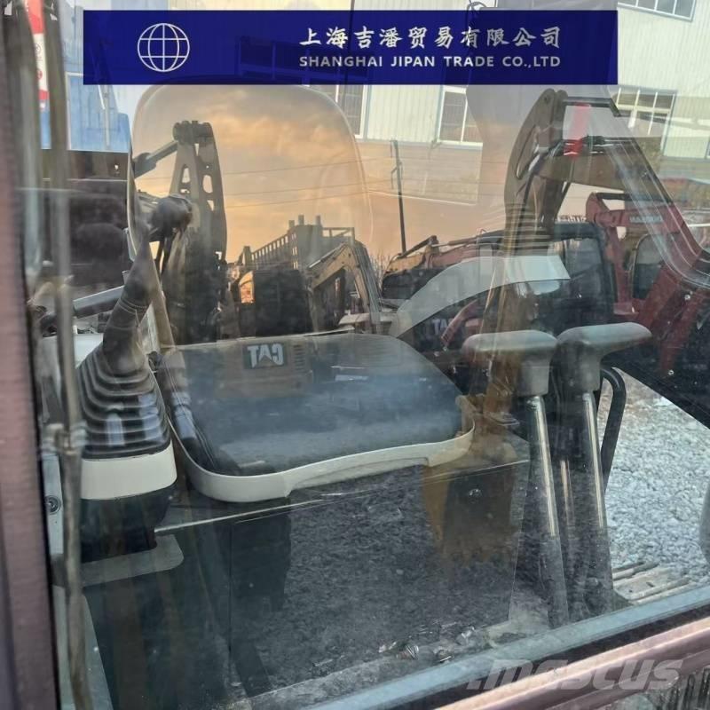 Komatsu PC 40 MR 小型挖土機/掘鑿機<7t(小型挖掘機)