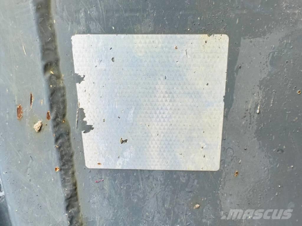 Terex TA 3 SH 側卸礦車