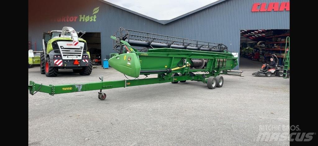 John Deere S670I 聯合收穫機