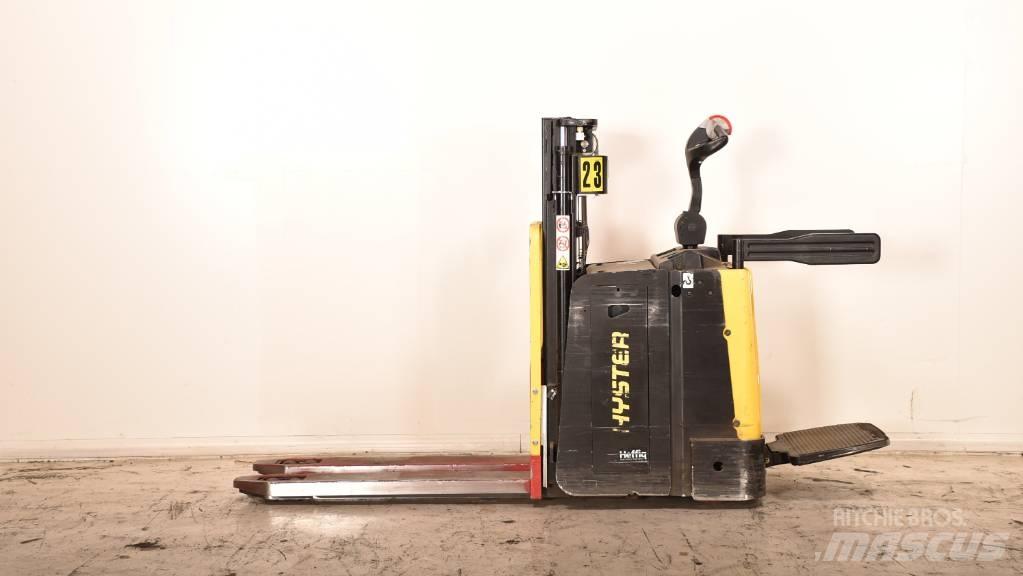 Hyster P2.0SD 平台型低架升降機