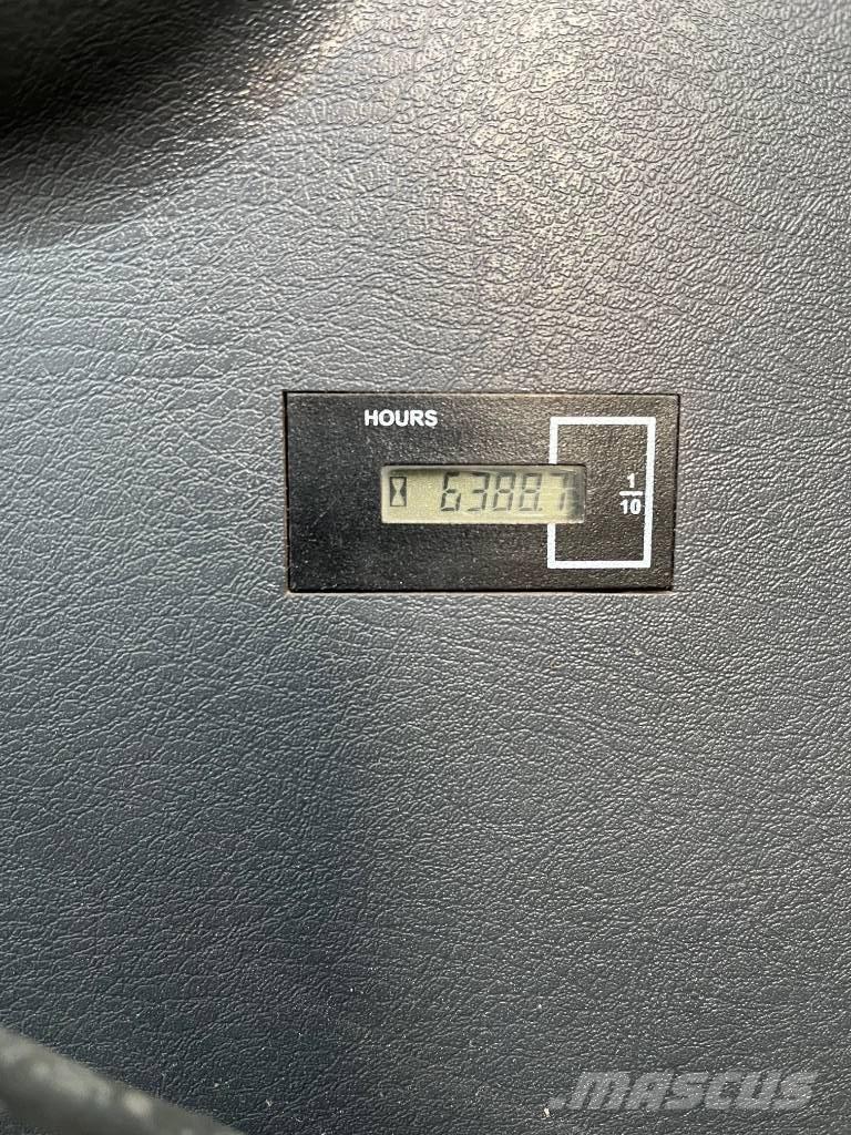 Hyundai HX 145 LCR 履帶式 挖土機/掘鑿機/挖掘機