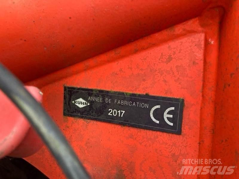 Kuhn FC 8830 D 割草調節裝置