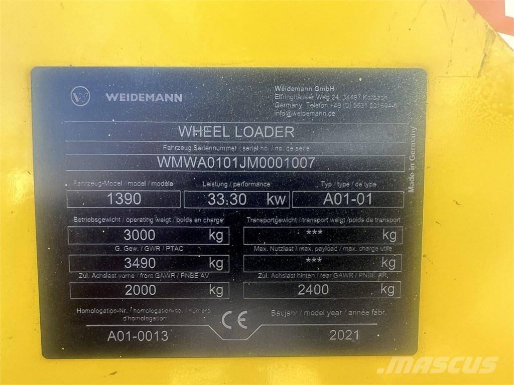 Weidemann 1390 小型裝載機