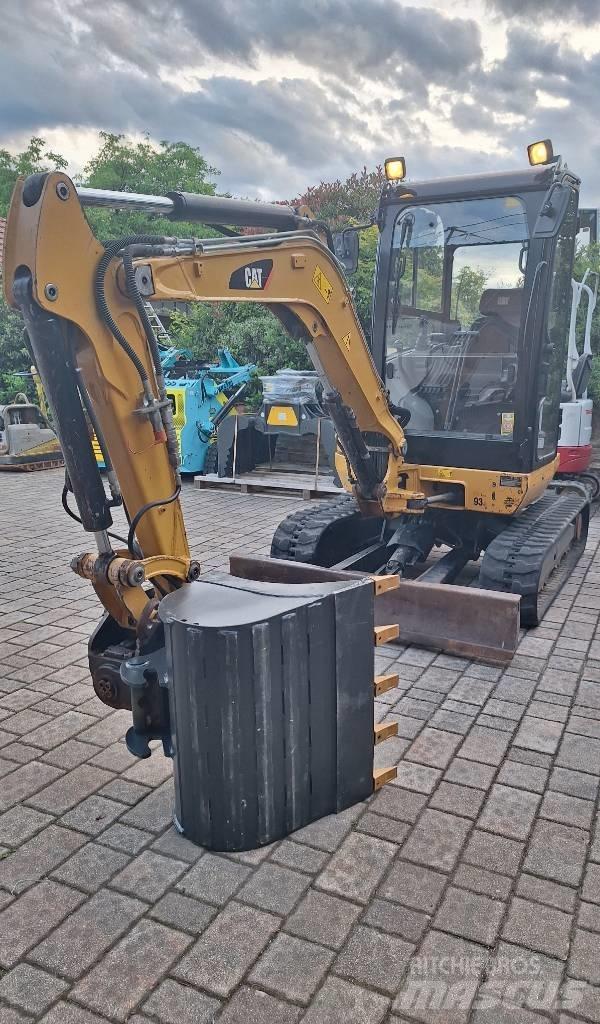 CAT 302.7 D CR 小型挖土機/掘鑿機<7t(小型挖掘機)