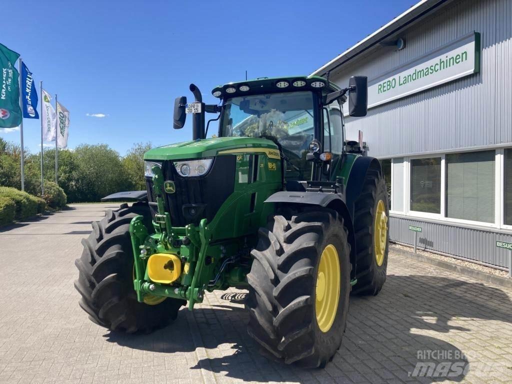 John Deere 6R215 曳引機