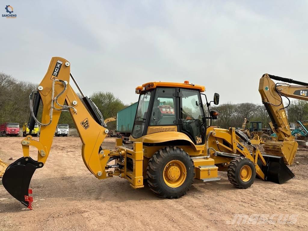 JCB 3CX 反鏟裝載機