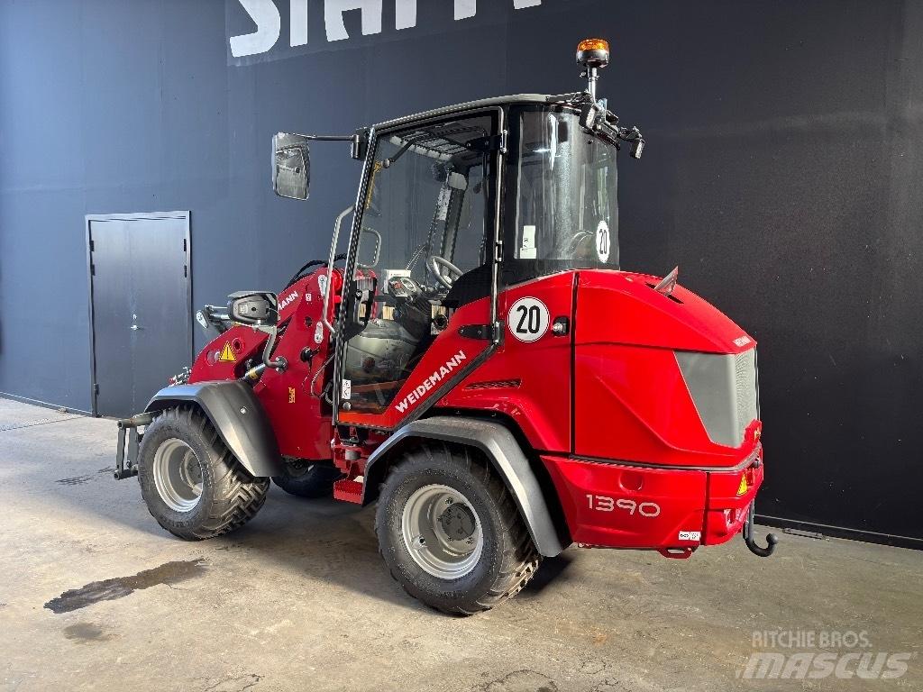 Weidemann 1390 滑移轉向裝載機