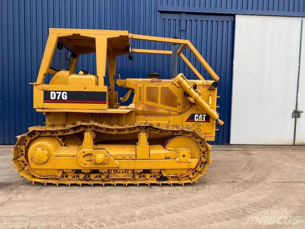 CAT D 7 G 履帶推土機