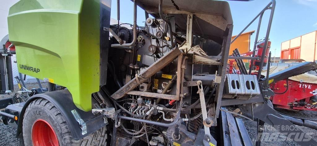 CLAAS 455 Uniwrap 圓型牧草打包機