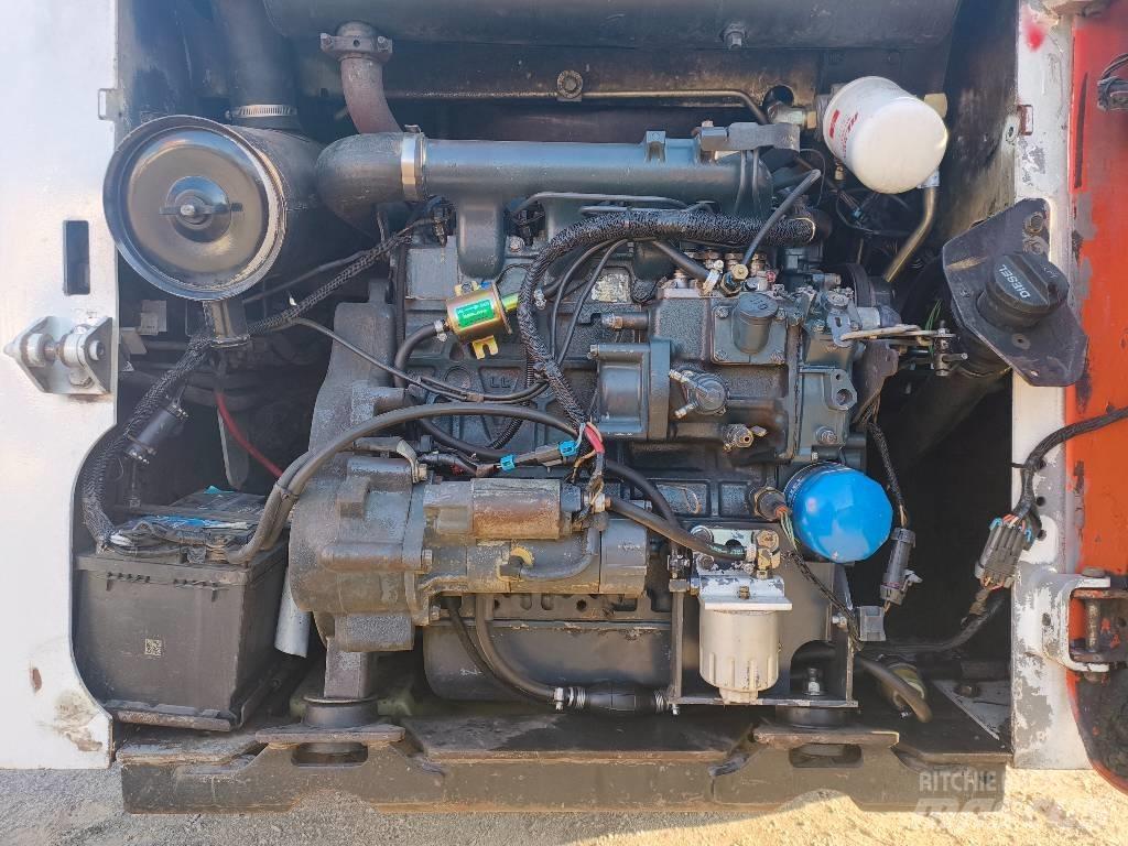 Bobcat S 130 滑移轉向裝載機
