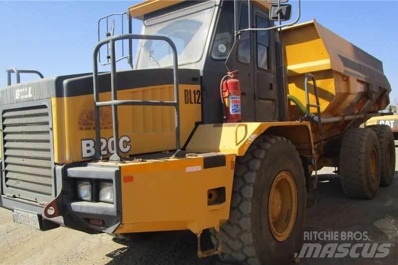 Bell B20C 6X4 運油車