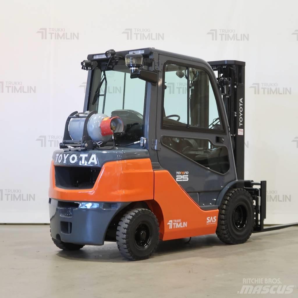 Toyota 02-8FGF25 液化石油氣LPG卡車