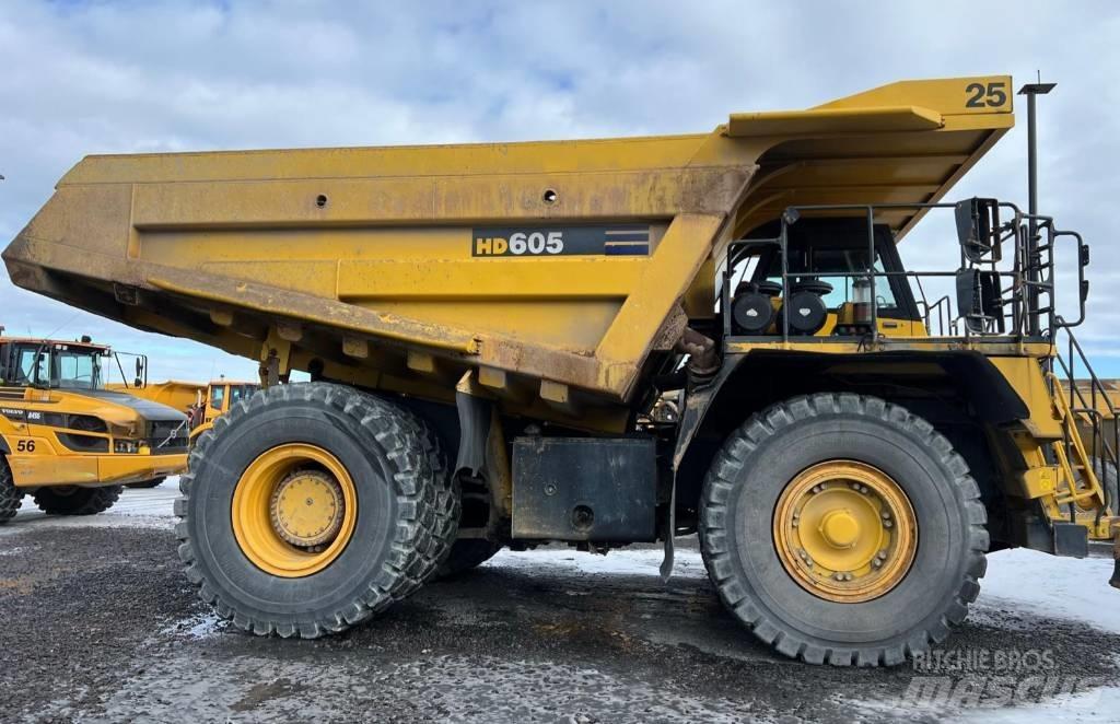 Komatsu 605-7 剛性傾卸卡車