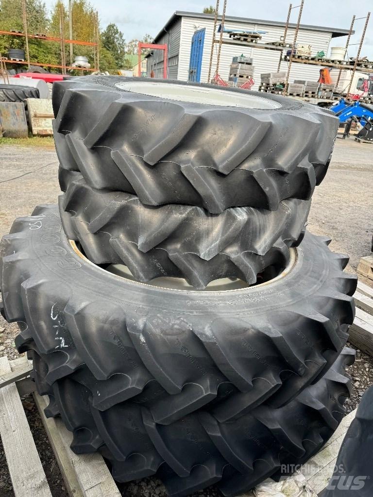 Goodyear 13.6R38 輪胎、車輪和輪圈