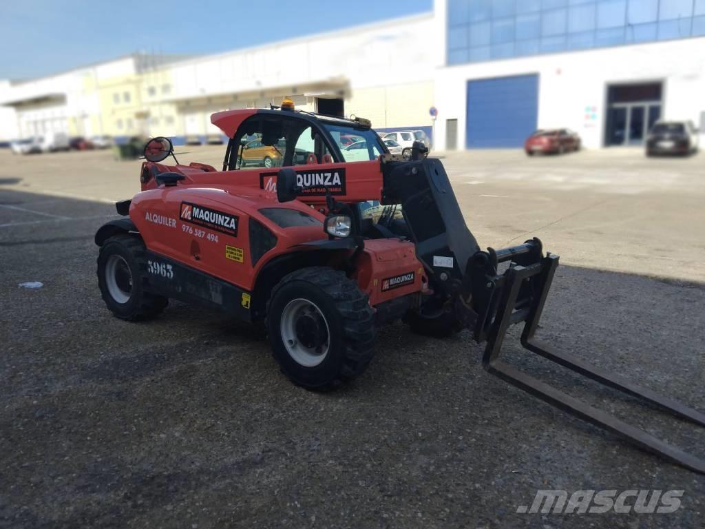 Manitou MT 625 伸縮臂操作車