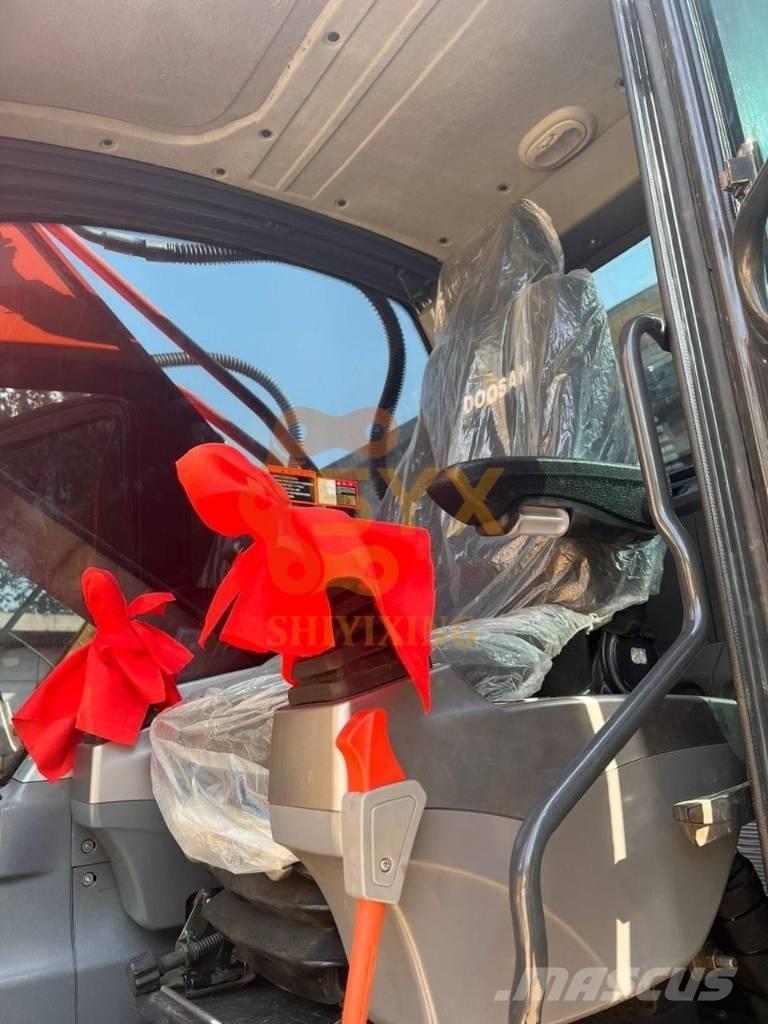 Doosan DX 300LC-9C 履帶式 挖土機/掘鑿機/挖掘機