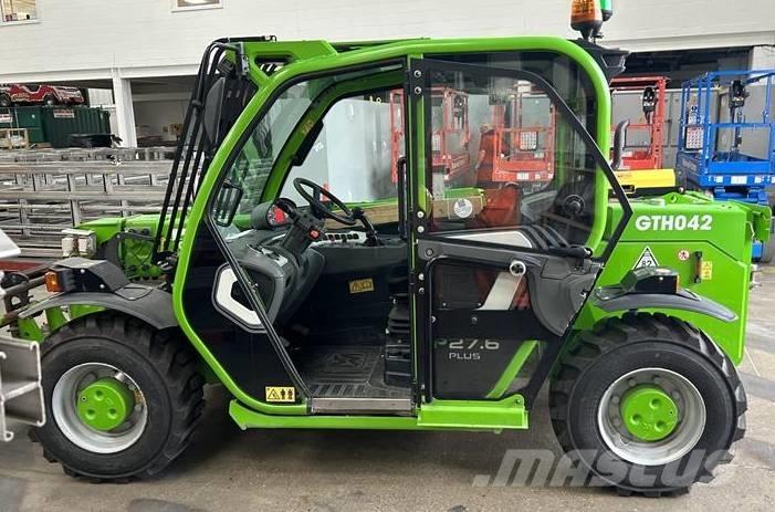 Merlo P 27.6 Plus 伸縮臂操作車