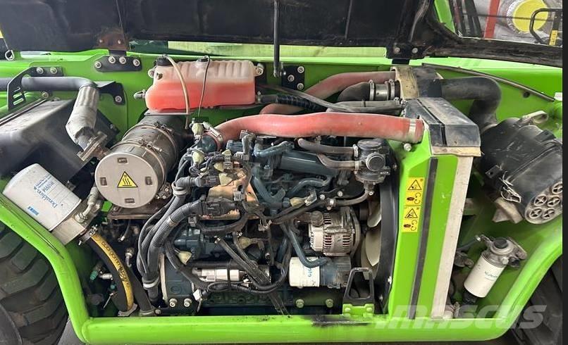 Merlo P 27.6 Plus 伸縮臂操作車