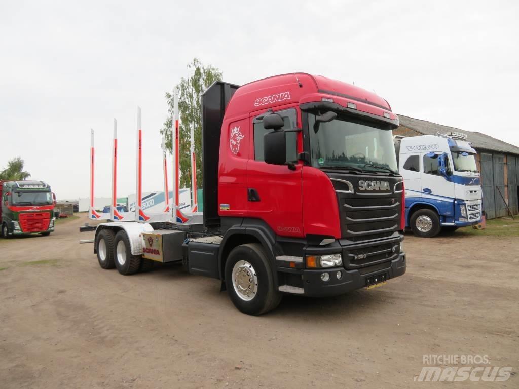 Scania R 520 木材貨車
