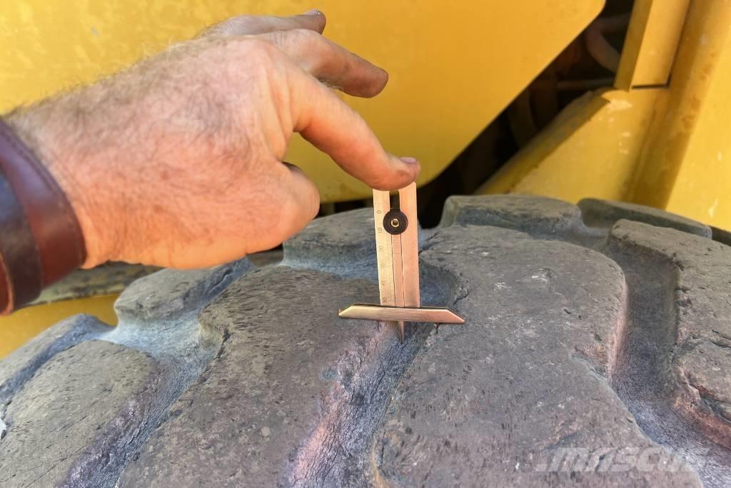 CAT 938 G 輪胎式裝載機