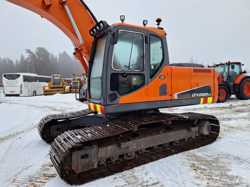 Doosan DX 225 LC 履帶式 挖土機/掘鑿機/挖掘機