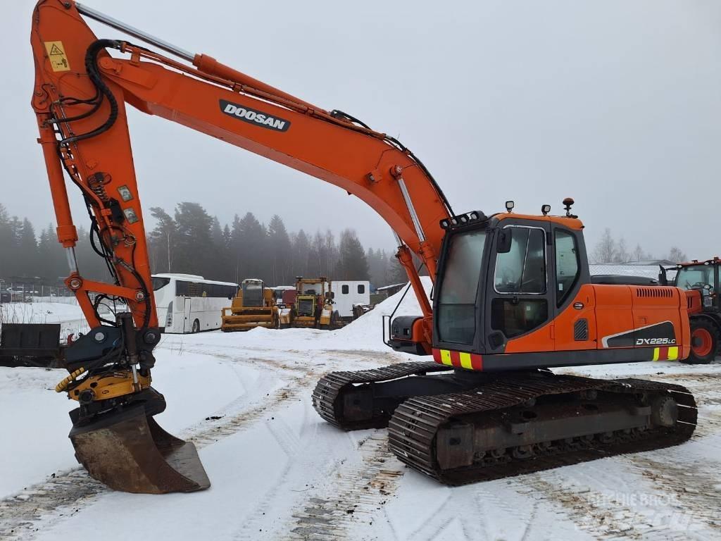 Doosan DX 225 LC 履帶式 挖土機/掘鑿機/挖掘機