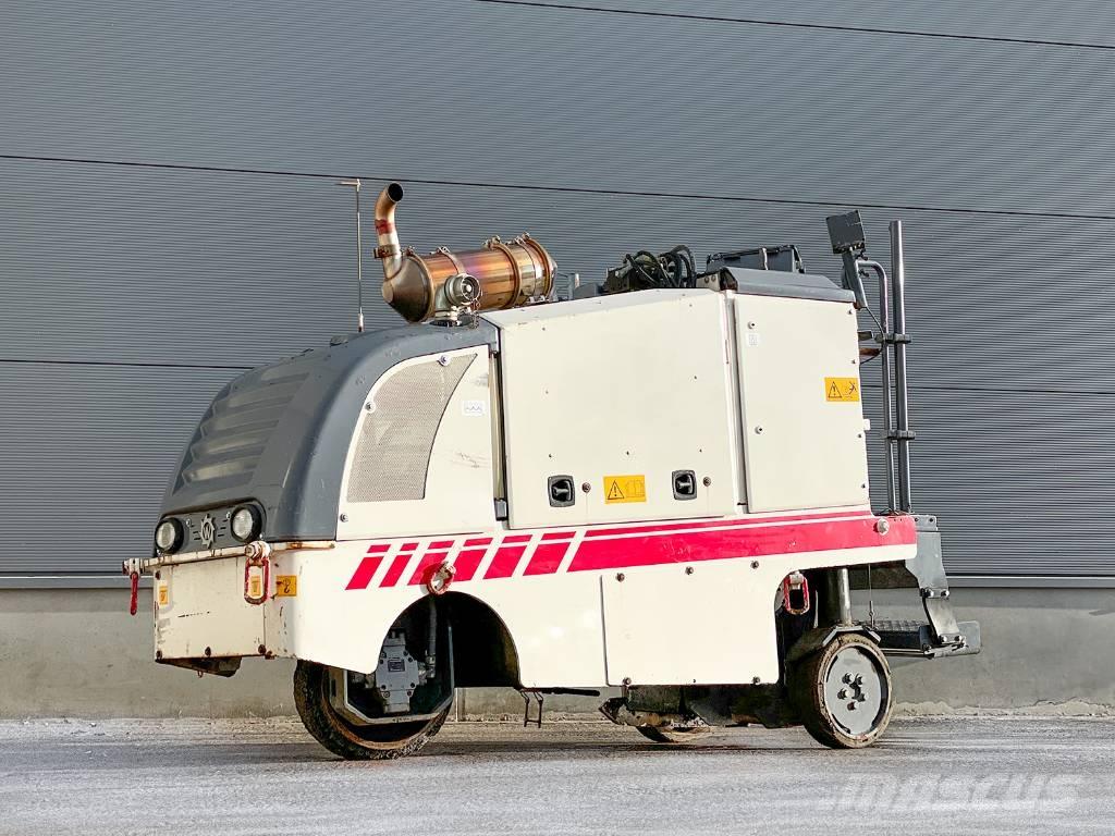 Wirtgen W 35 DC 瀝青冷銑刨機/銑床